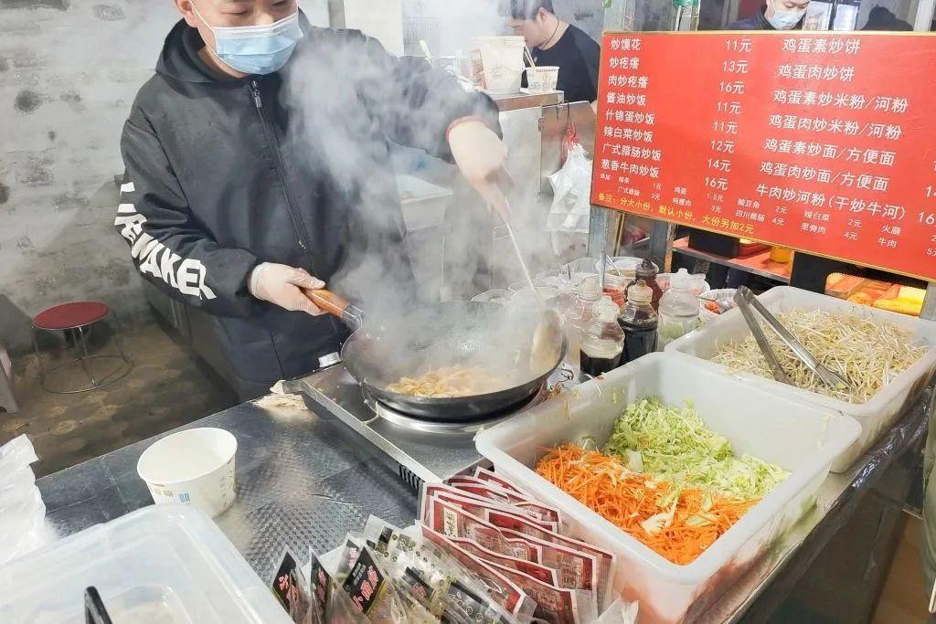 深夜食堂第四季，美食与人生的探索之旅